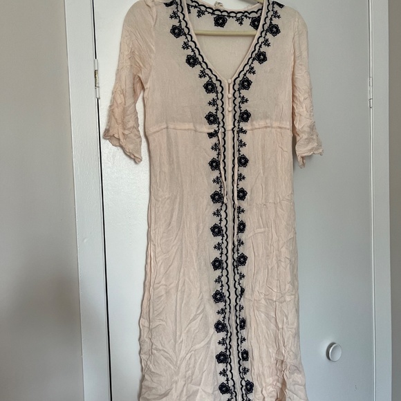 Pinkblush beige floral midi - Picture 2 of 3